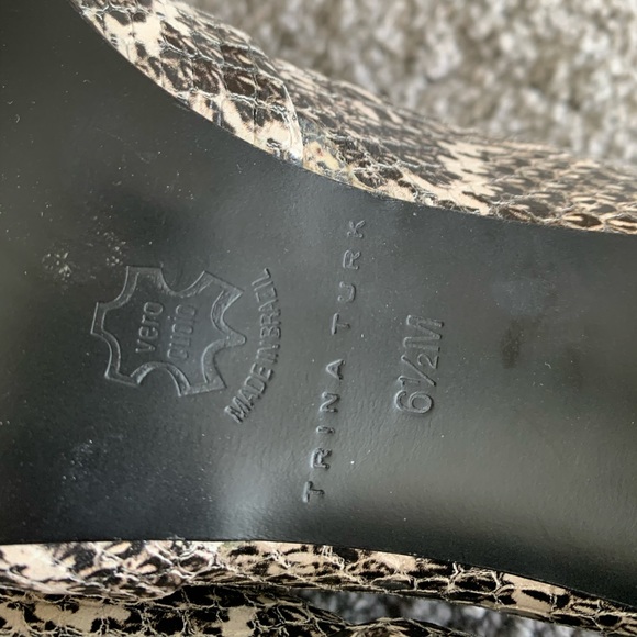 Trina Turk Black and White Snakeskin Pumps - Picture 7 of 7